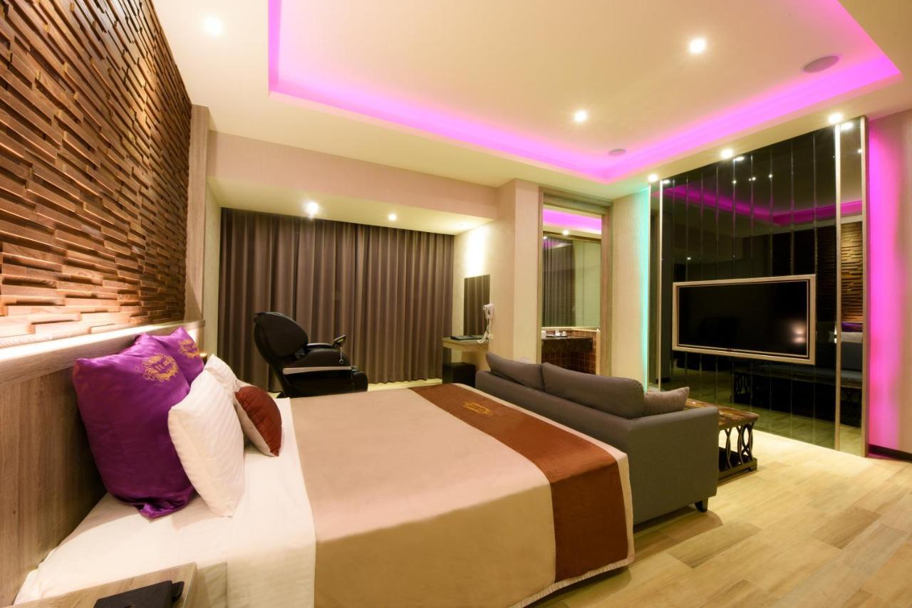 Purple Rainbow Motel Tchaj-pej Exteriér fotografie